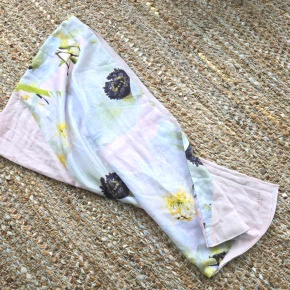 Ted Baker Floral Scarf - Picture 2 of 3